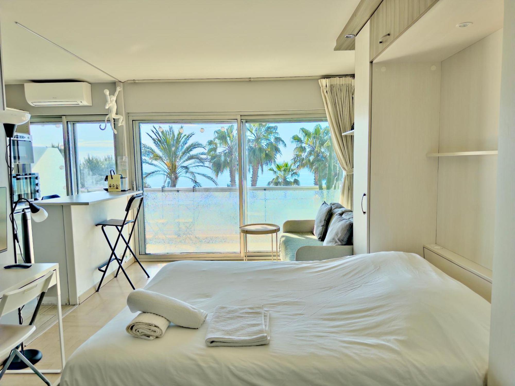 Panoramic Sea View Studio 24H Checkin Cagnes-sur-Mer Ngoại thất bức ảnh